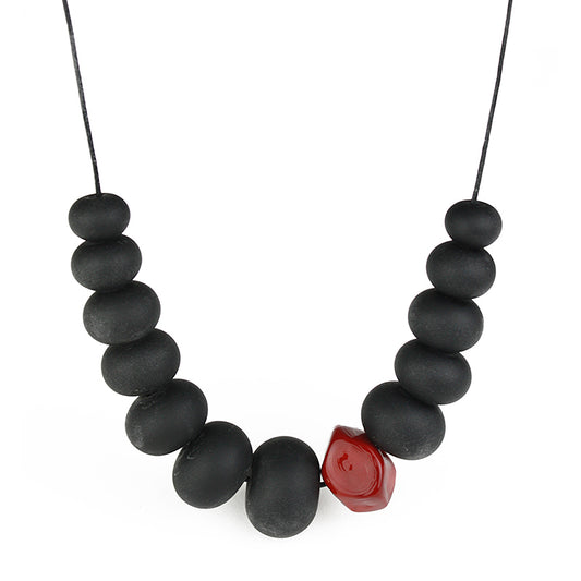 Bubble and nugget necklace -black and red