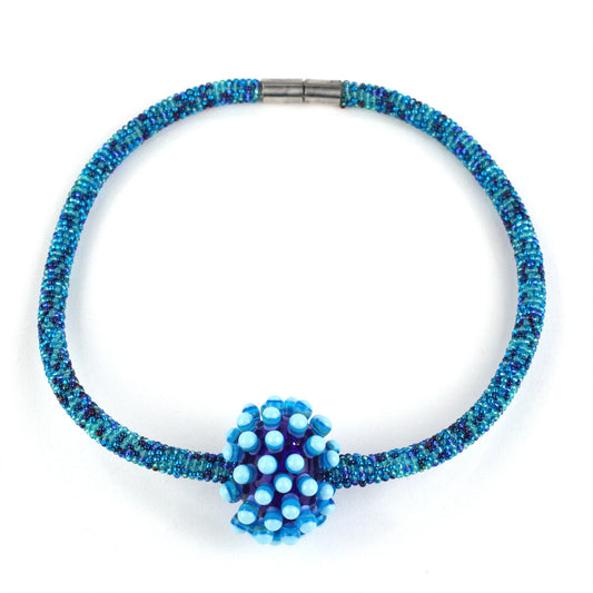 Stacked dot solo necklace-blues