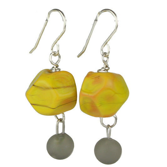 Nugget and charm earrings - ochre yellow and gray